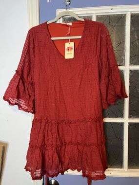 Entro Meduim Red Tiered V-Neck Tunic Dress nwt